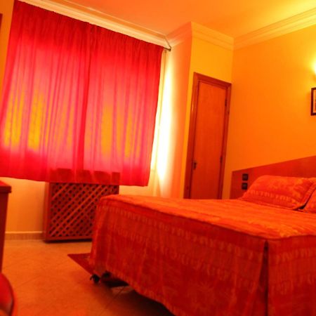 Hotel Relais Ras El Maa Ifrane  Esterno foto