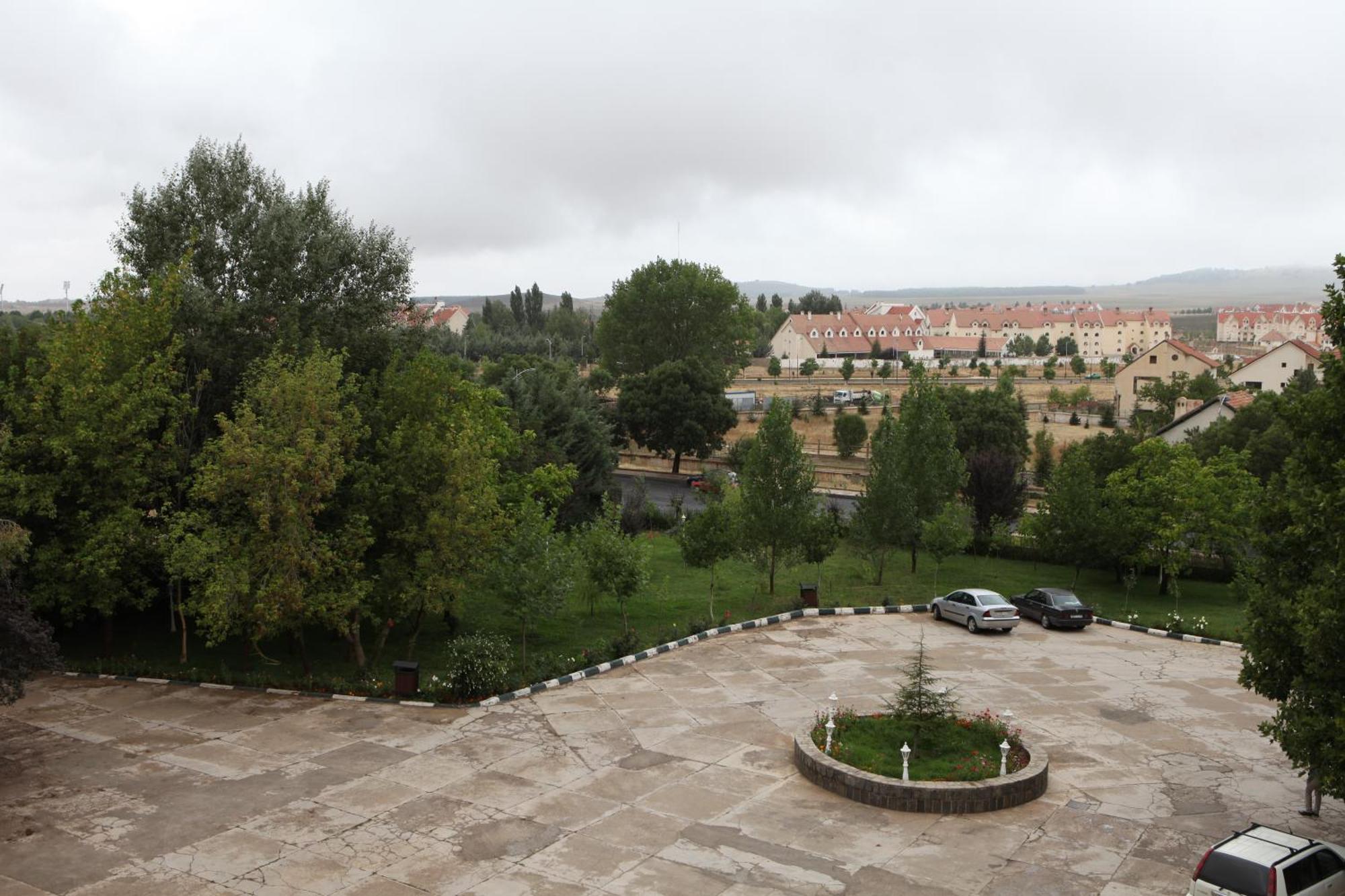 Hotel Relais Ras El Maa Ifrane  Esterno foto