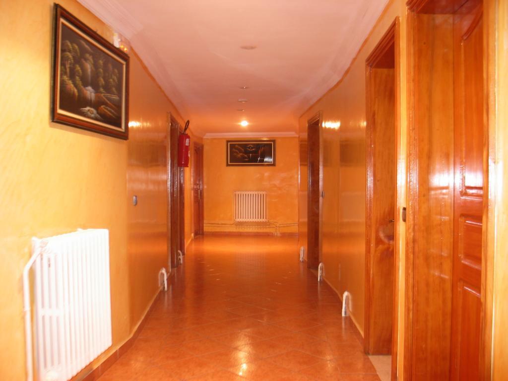 Hotel Relais Ras El Maa Ifrane  Esterno foto